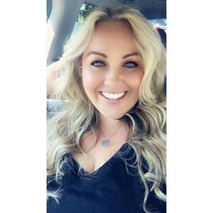 Meet your Posher, Monika